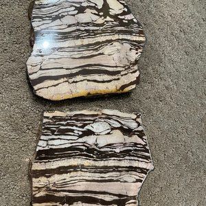 Kivita stone and metal coasters